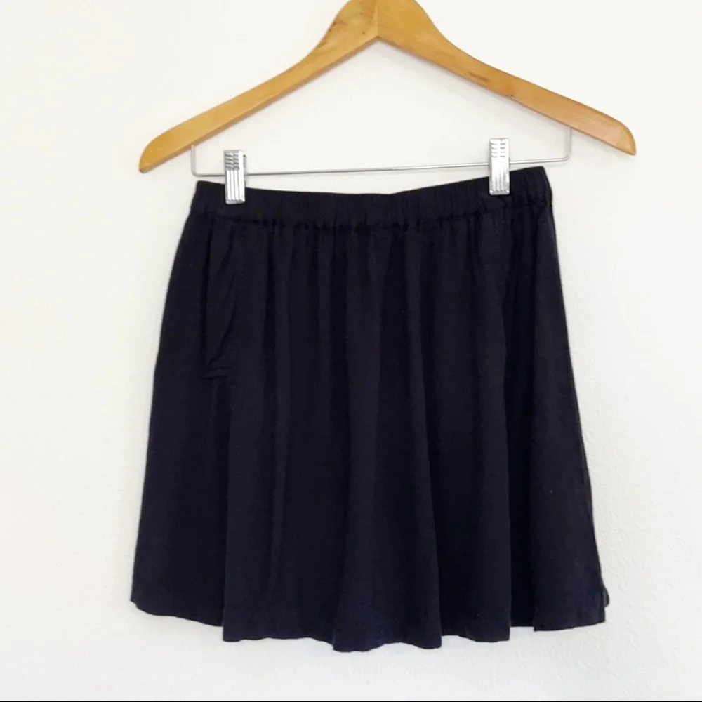 Cooperative circle skirt S